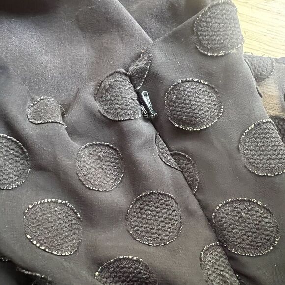 ML Monique Lhuillier Dress Black Metallic Burnout Dot size 16 Handkerchief Hem - Picture 11 of 15